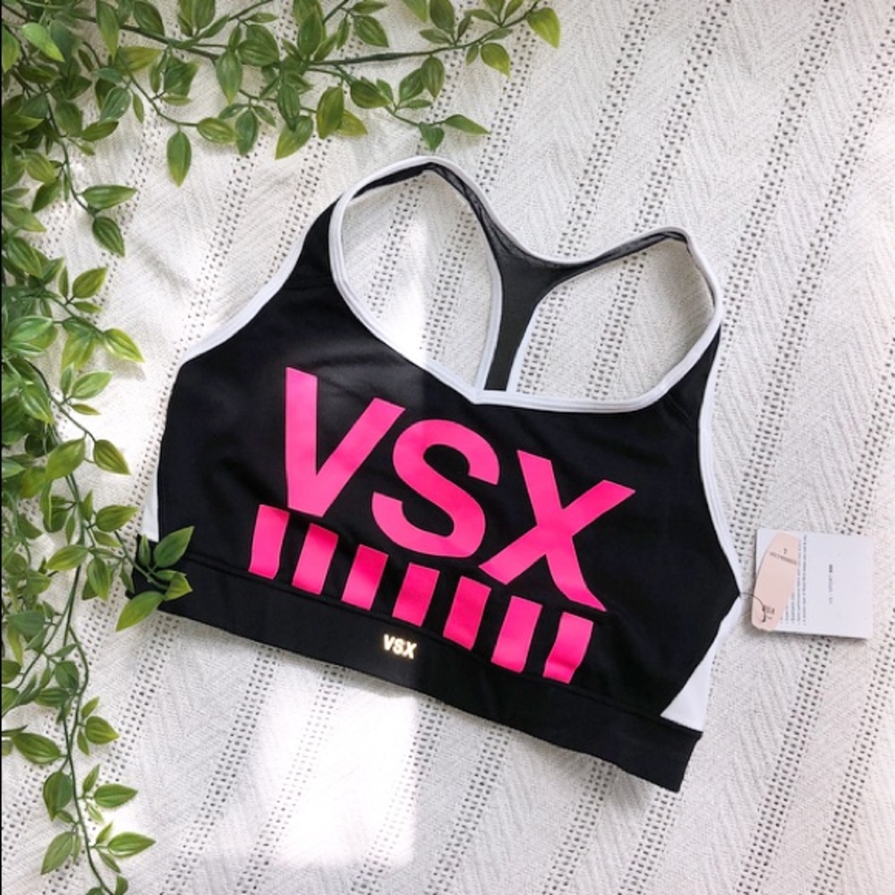 NWT Victoria Secret Sports Bra